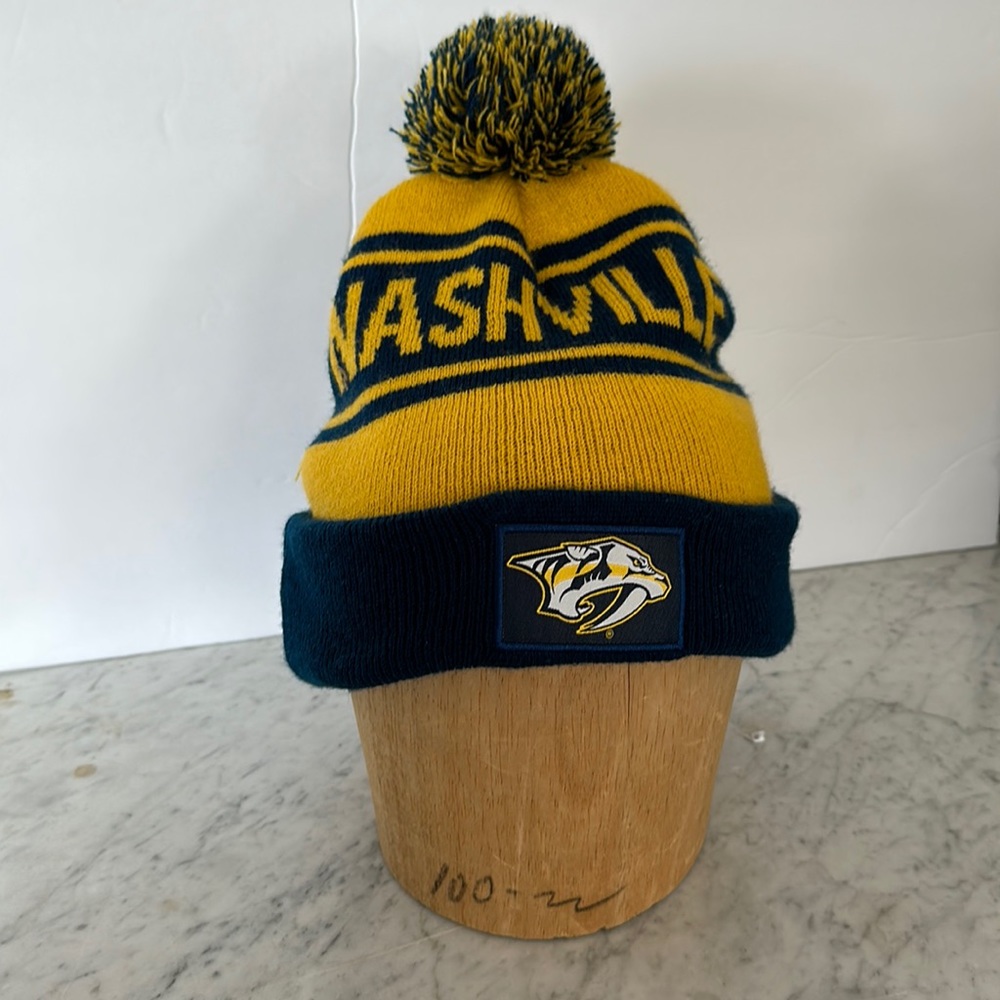 NHL Nashville Predators Winter Classic Dallas 2020 pom pom hat OS - Picture 2 of 6